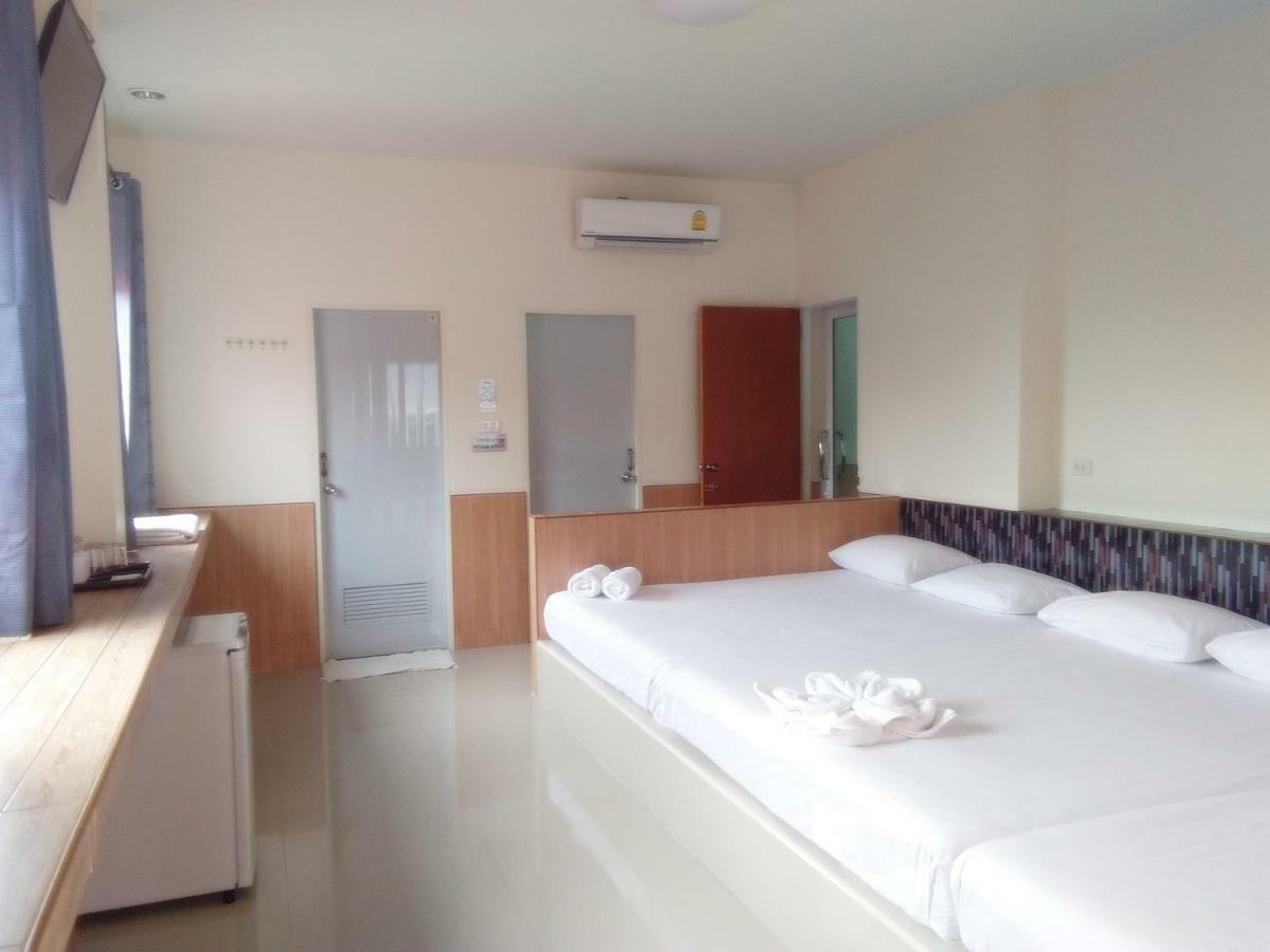 กู๊ดวิวสัตหีบ Hotel Kültér fotó
